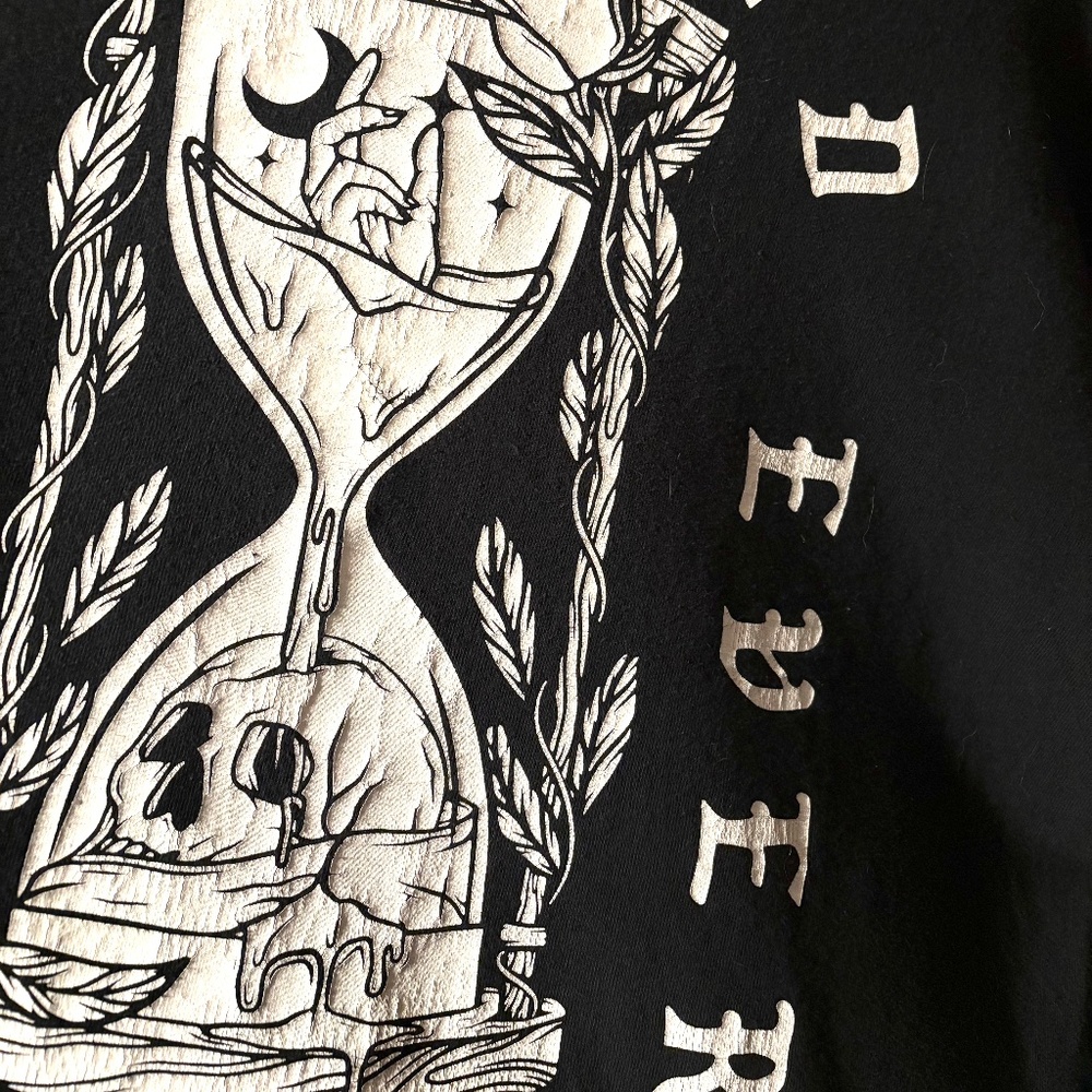 Long Sleeve Graphic Tee